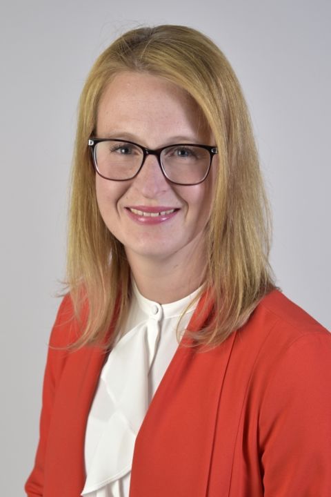 Porträt Eva Knöfel