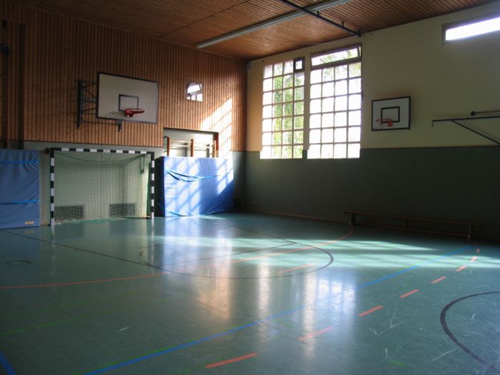 Mehrzweckhalle an der Regenbogenschule