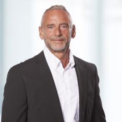 Porträtbild Dirk Slotta