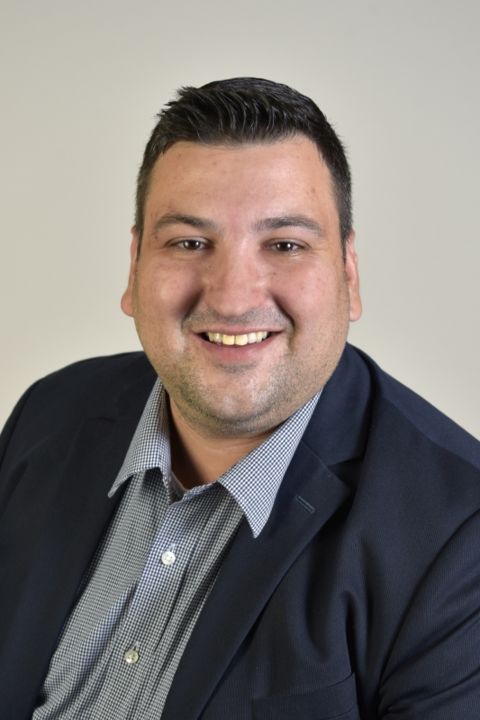 Porträt Julian Deuse