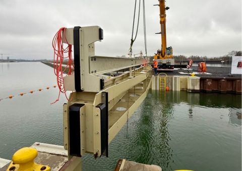 Dammbalken vom Adensee wird entfernt