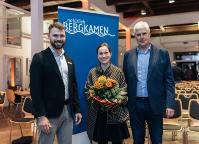 v.l. Wirtschaftsförderer Marvin Faulstich, Kim Tabea Odenwald (Leiterin Unternehmensservice bei der WFG Unna), Bürgermeister Thomas Heinzel